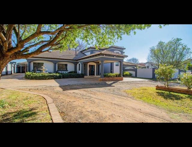 7 BEDROOM HOUSE FOR SALE IN POMONA